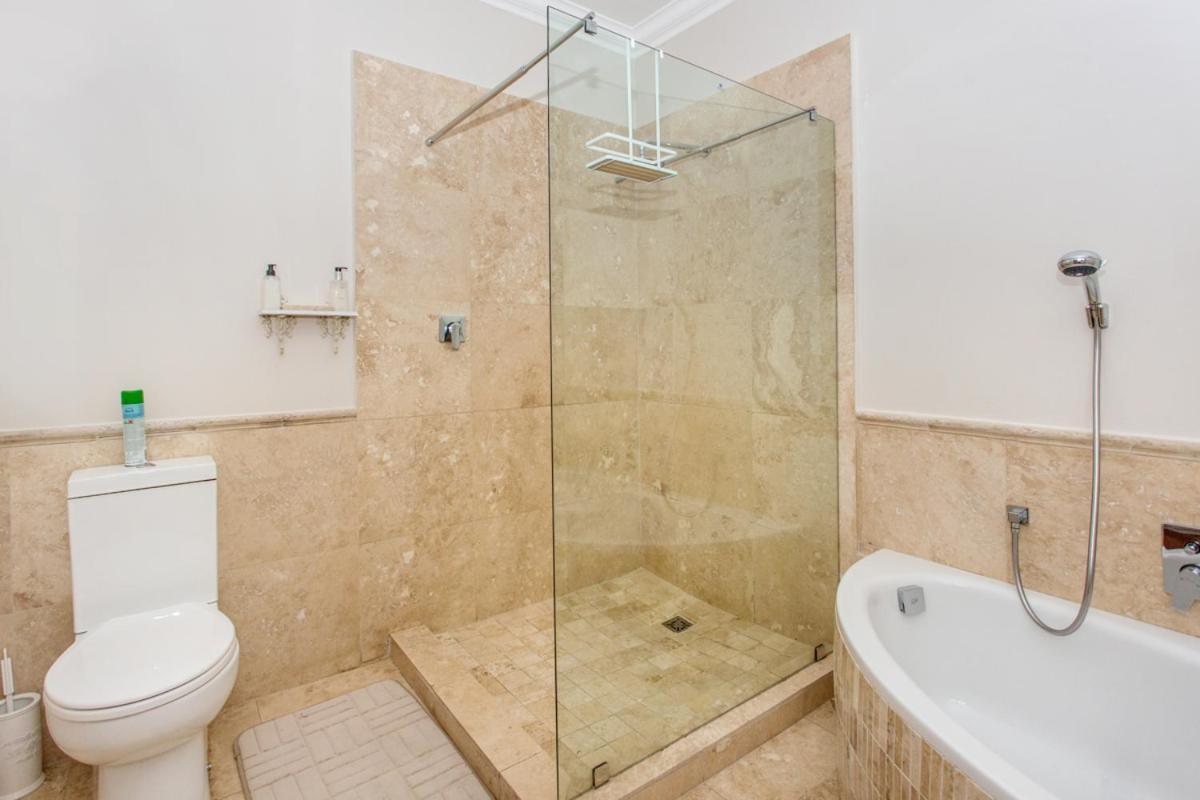 Invergara (Adults Only) Cape Town Luaran gambar
